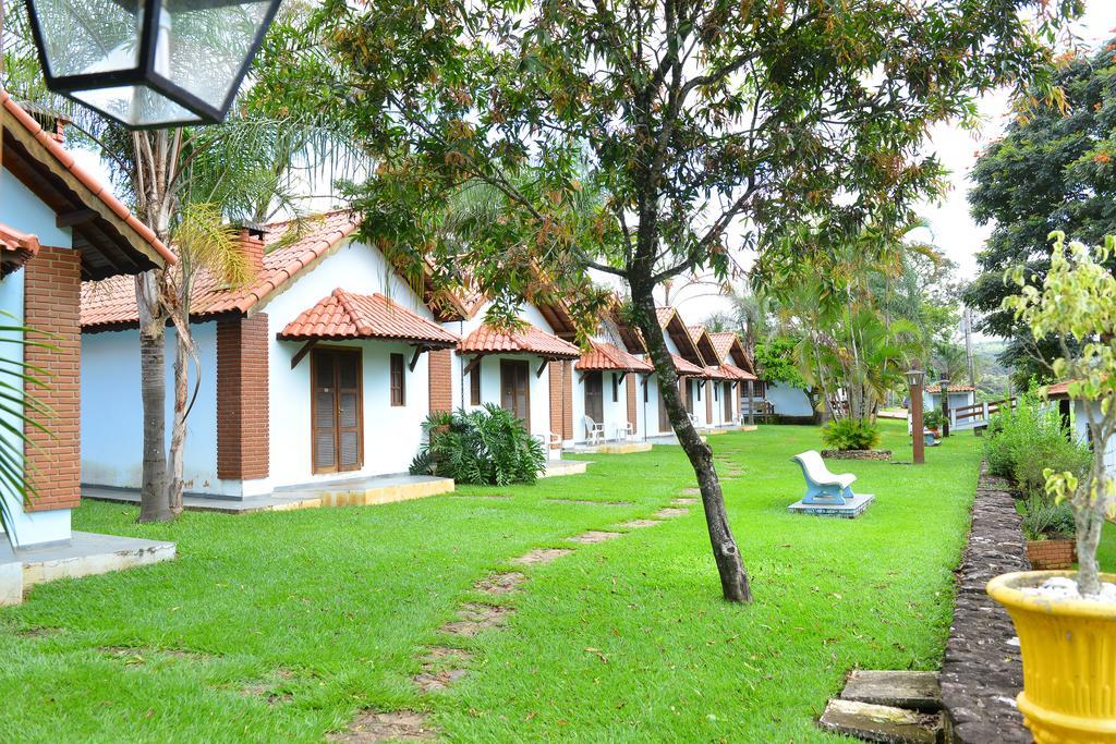 Hotel Fazenda Floresta Do Lago Сокорру Экстерьер фото